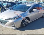 продам Toyota Prius в пмр  фото 2