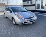 продам Toyota Prius в пмр  фото 4