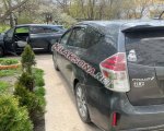 продам Toyota Prius V в пмр  фото 4