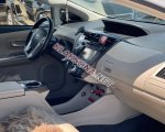 продам Toyota Prius V в пмр  фото 2