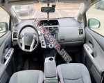 продам Toyota Prius V в пмр  фото 4