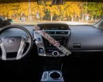 продам Toyota Prius V в пмр  фото 4